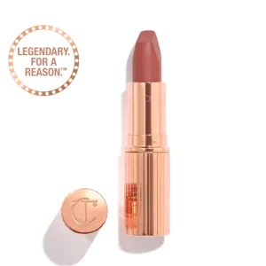 CHARLOTTE TILBURY - Matte Revolution Lipstick - Mrs. Kisses